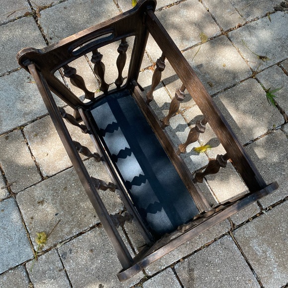 Vintage Plastic Magazine Rack - Picture 8 of 8